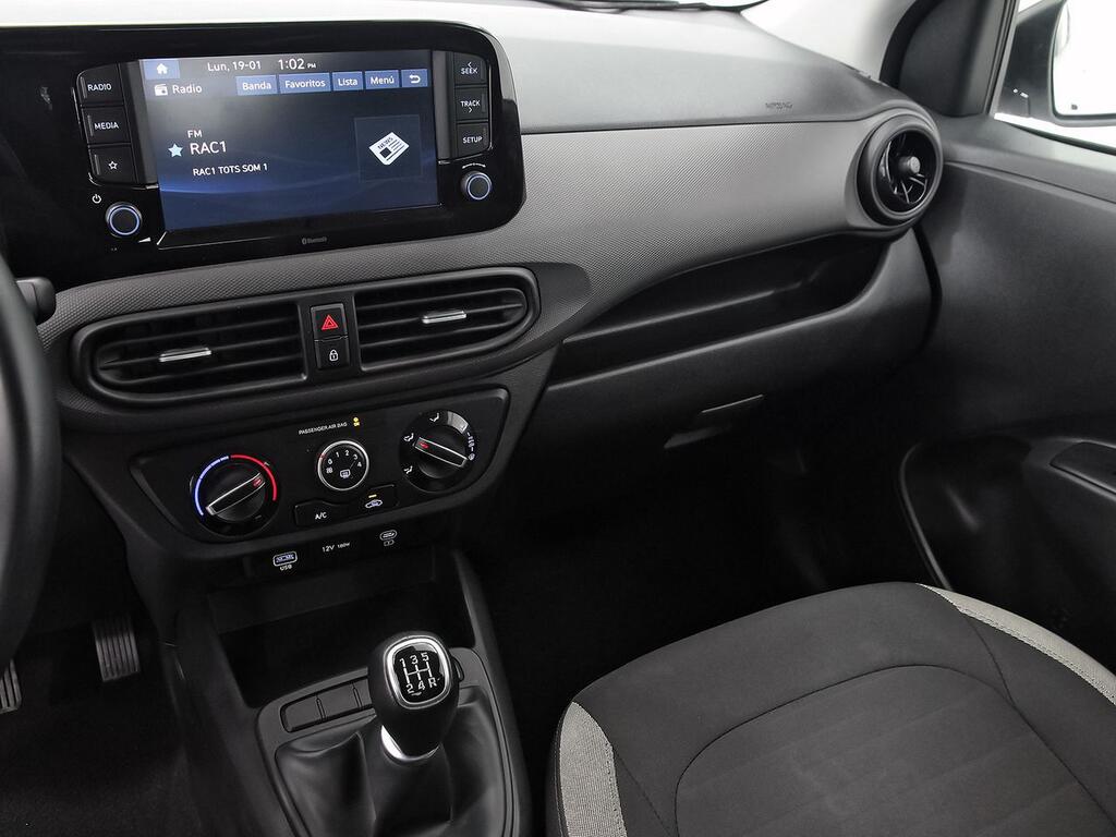 Hyundai i10 1.0 KLASS 5P 12