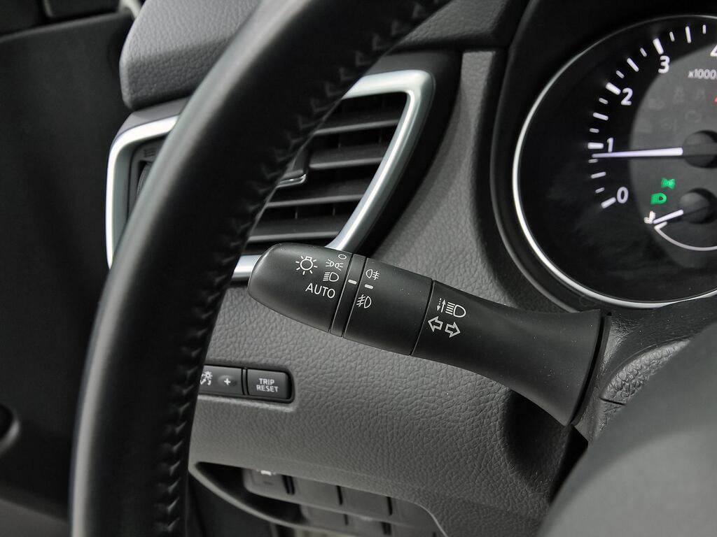 Nissan Qashqai DIG-T 85 kW (115 CV) N-CONNECTA 16