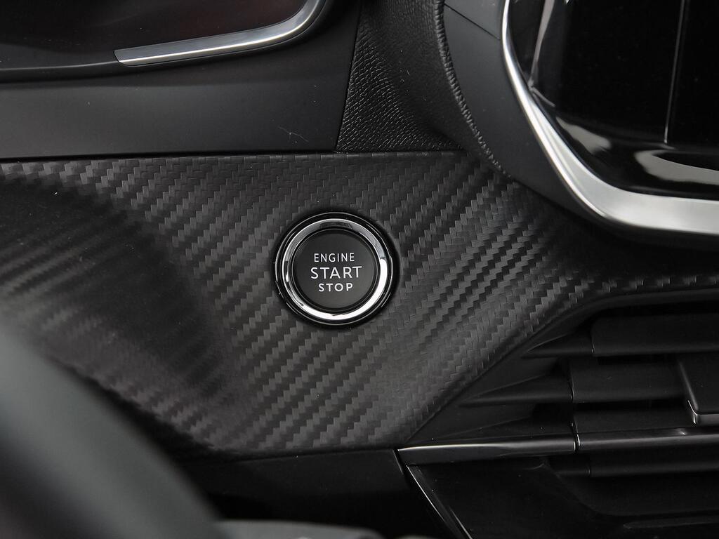 Peugeot 2008 Allure Pack Puretech 130 S&S BVM6 21