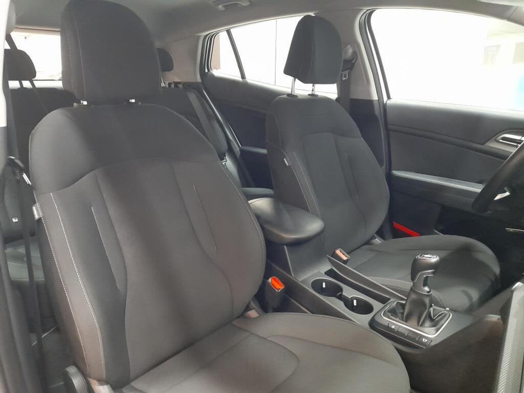 Kia Sportage 1.6 T-GDi 110kW (150CV) Concept 4x2 9