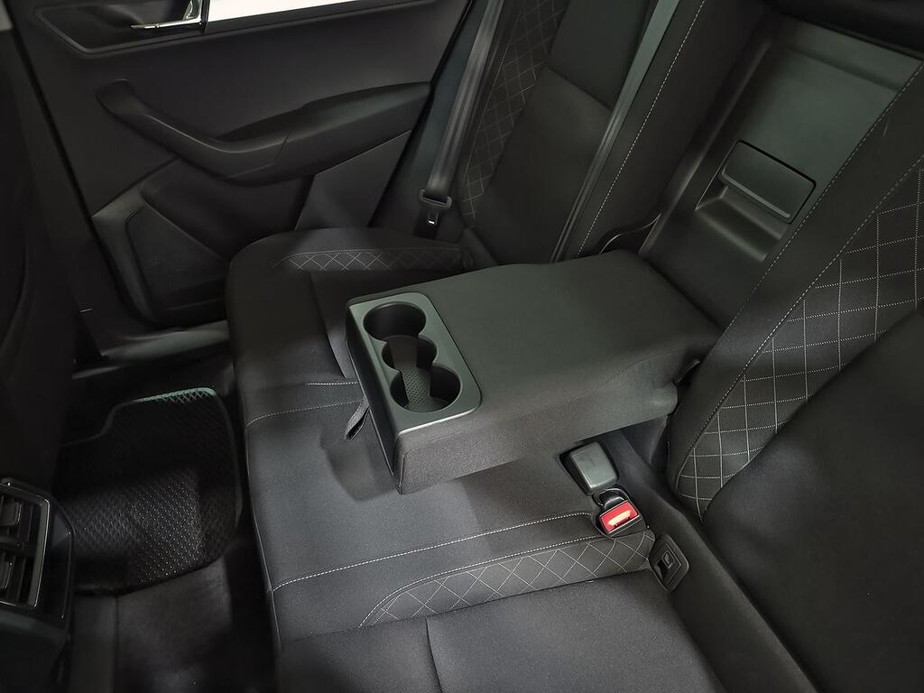 Skoda Karoq 1.0 TSI 81kW (110CV) Ambition 32