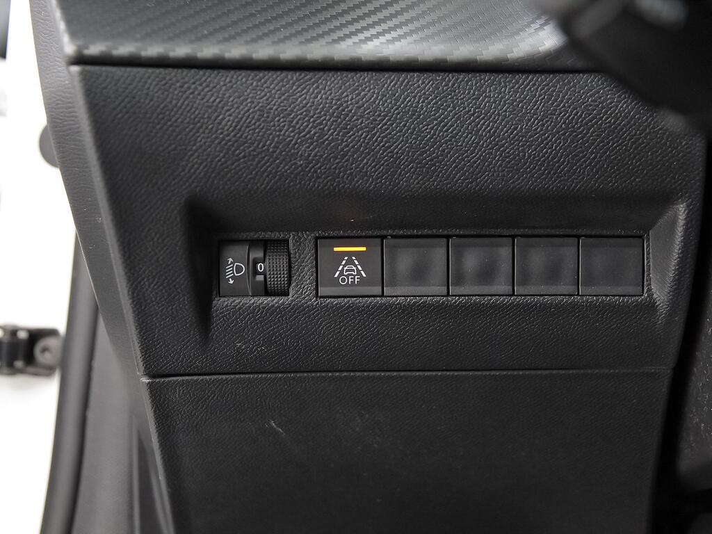 Peugeot 208 BlueHDi 73kW (100CV) Active 14