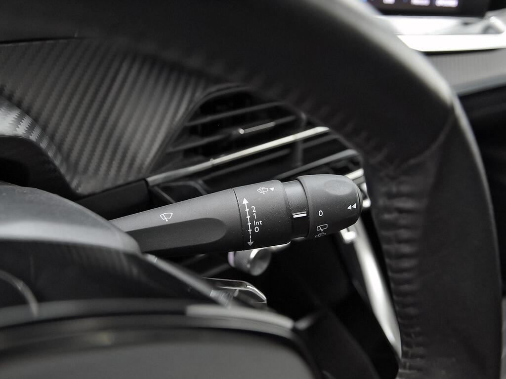 Peugeot 208 BlueHDi 73kW (100CV) Active 17