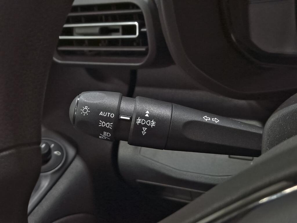 Citroën Berlingo Talla M BlueHDi 100 S&S PLUS 14