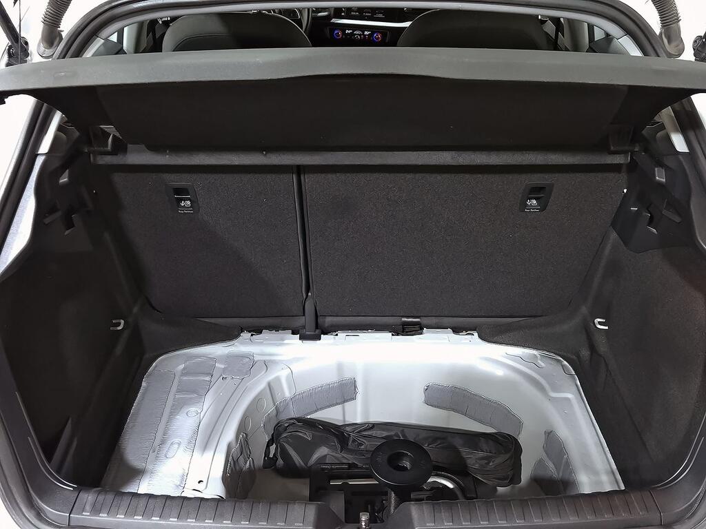 Audi A1 Sportback Advanced 25 TFSI 70kW (95CV) 31