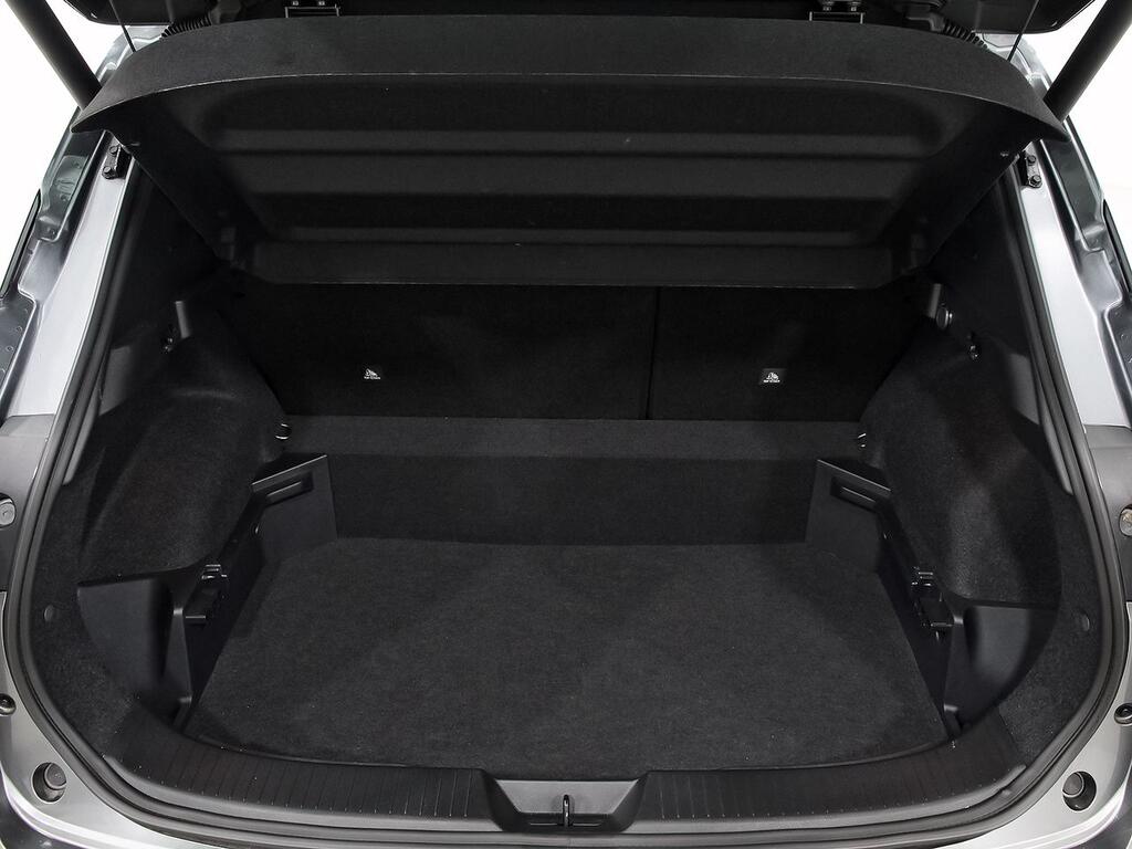 Nissan Qashqai DIG-T 103kW (140CV) mHEV 4x2 Tekna 9