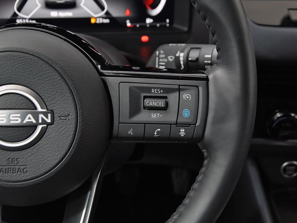 Nissan Qashqai DIG-T 103kW (140CV) mHEV 4x2 Tekna 19