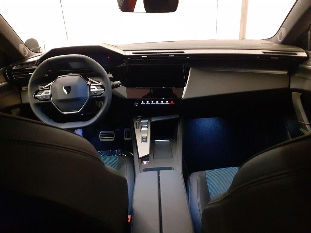 Peugeot 308 5P First Edition Eléctrico 115kW (156CV) 11