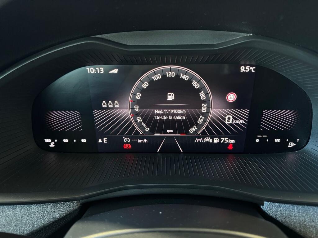 Skoda Kamiq 1.0 TSI 85kW (115CV) SELECTION 11