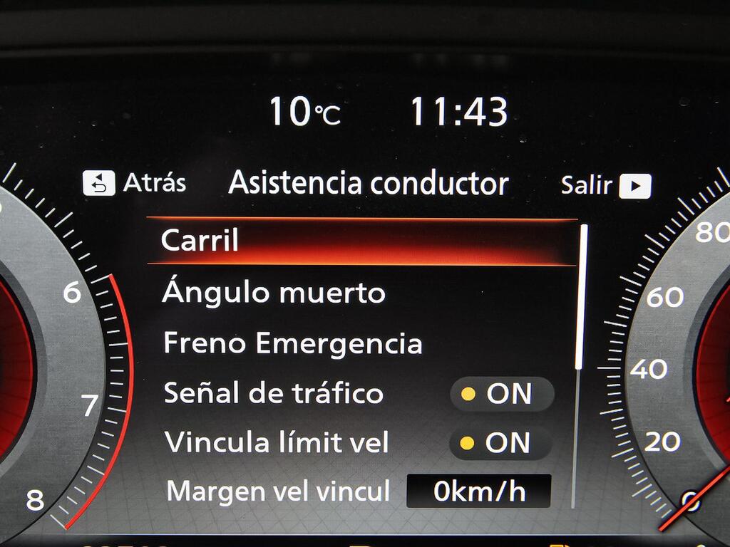 Nissan Qashqai DIG-T 116kW Xtronic N-Connecta 28