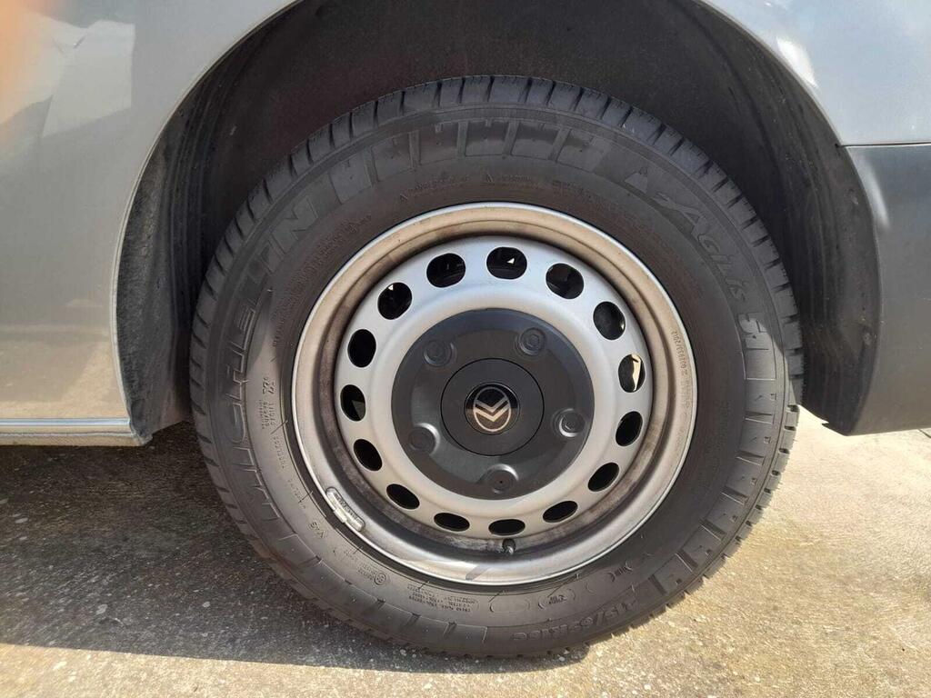 Citroën Jumpy FG 1.5 BLUEHDI 120 M 4P 13