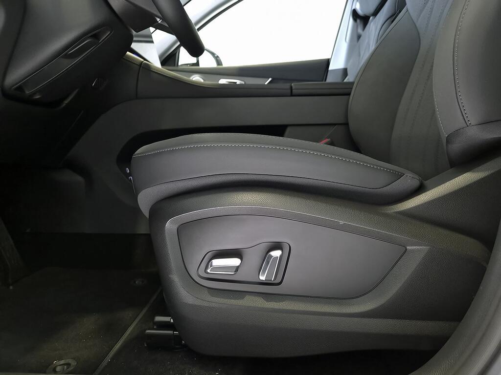 Ebro S800 1.5 TGDI PHEV Premium E-CVT 29