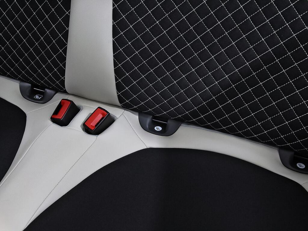 Fiat 500 Dolcevita 1.0 Hybrid 51KW (70 CV) 28