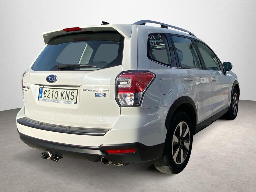 Subaru Forester 2.0 TD Lineartronic Sport Plus 6