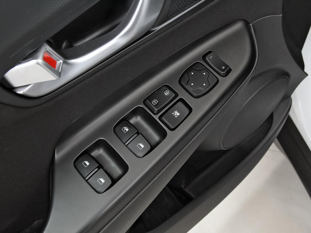 Hyundai Kona 1.0 TGDI Maxx 4X2 13