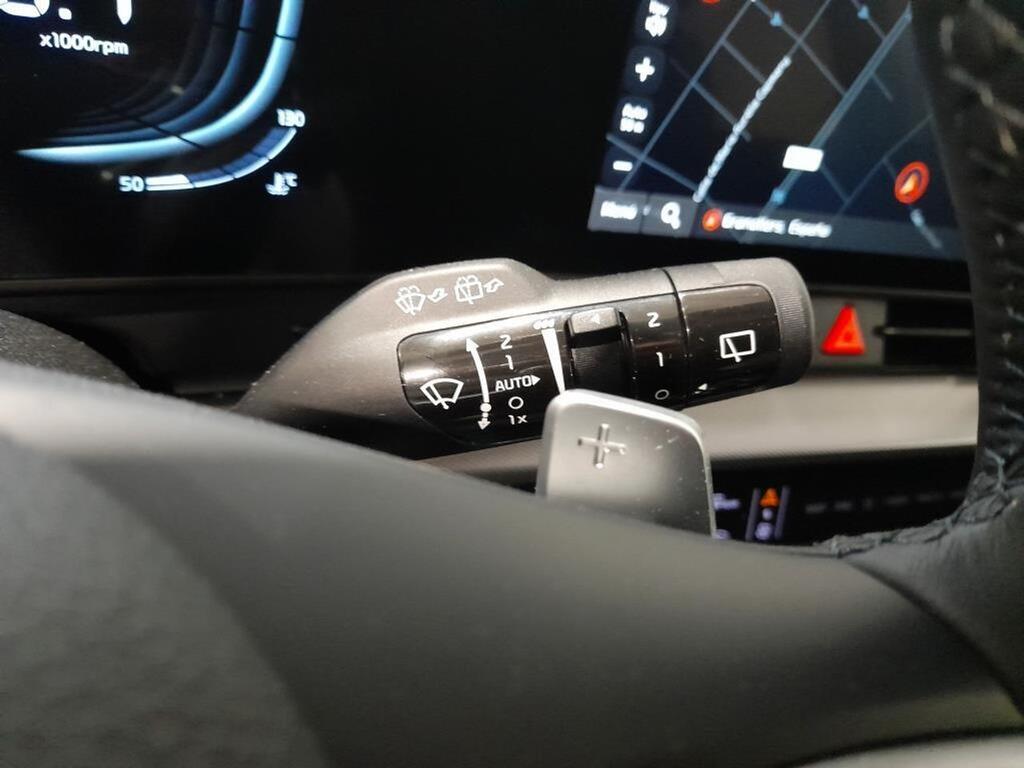 Kia Sportage 1.6 T-GDi MHEV 180CV Tech 4x4 DCT 19