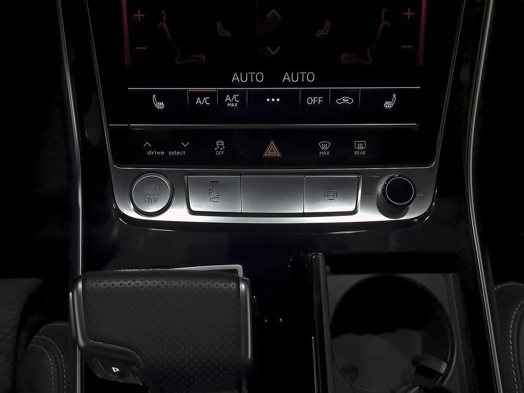 Audi Q8 45 TDI 170kW Black L quattro tiptronic 31