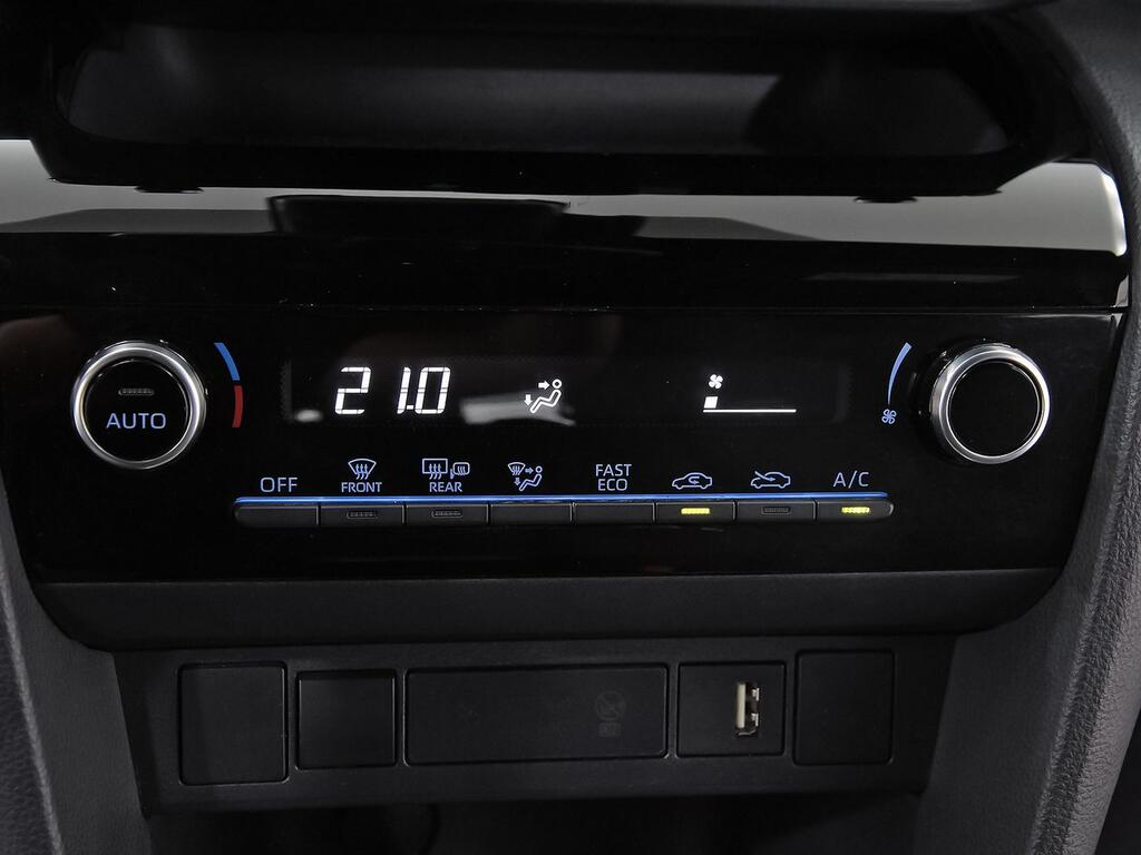 Toyota Yaris Cross 1.5 120H Active Tech 29