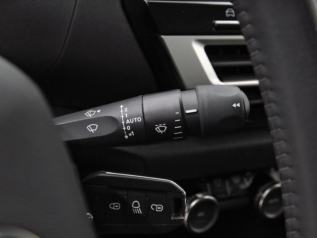 Citroën C4 Hybrid 145 ë-DCS6 Plus 16