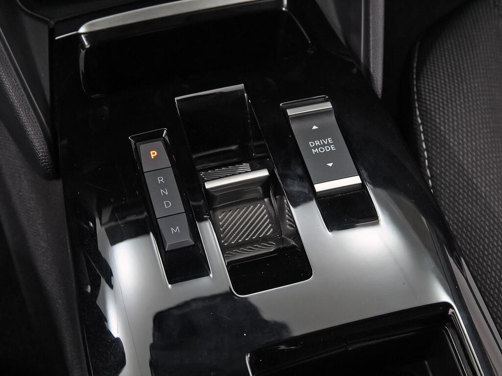 Citroën C4 Hybrid 145 ë-DCS6 Plus 29