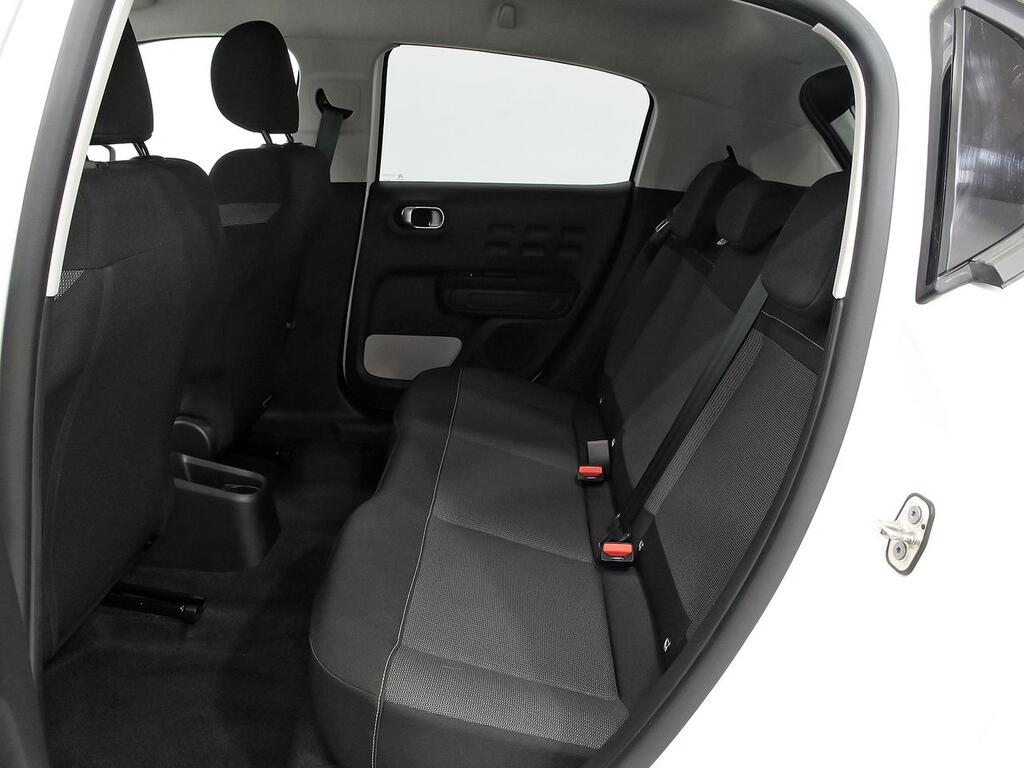 Citroën C3 PureTech 60KW (83CV) Shine 9