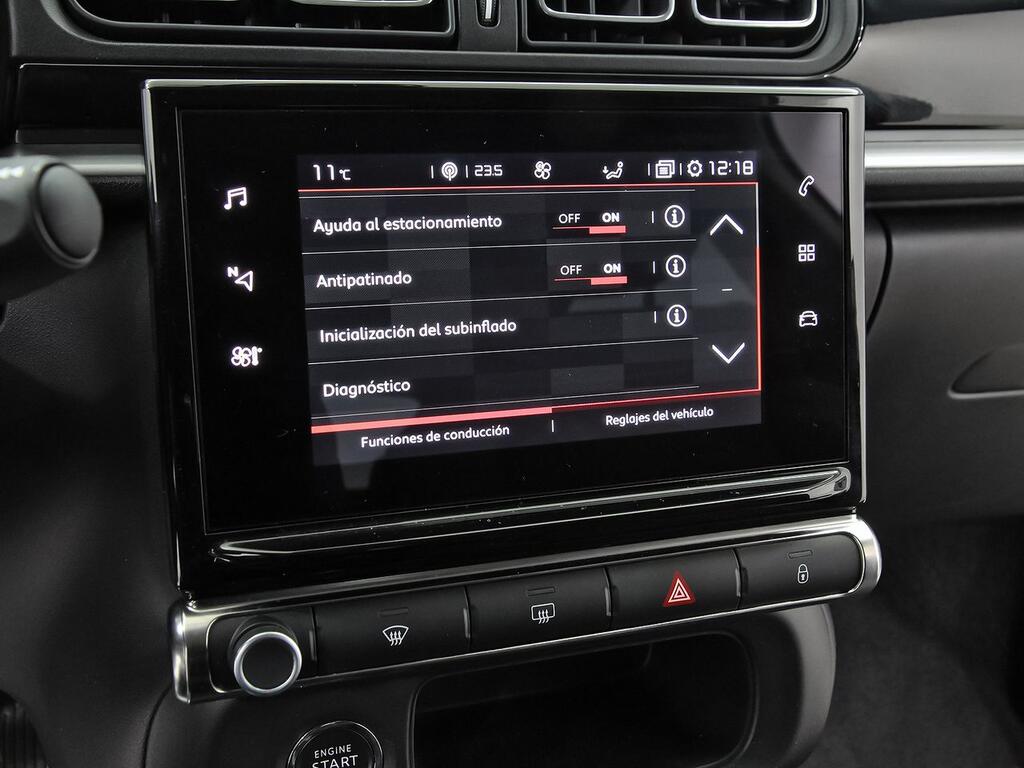 Citroën C3 PureTech 60KW (83CV) Shine 27