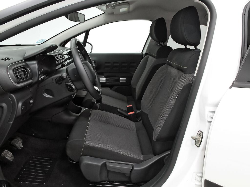 Citroën C3 PureTech 60KW (83CV) Shine 8