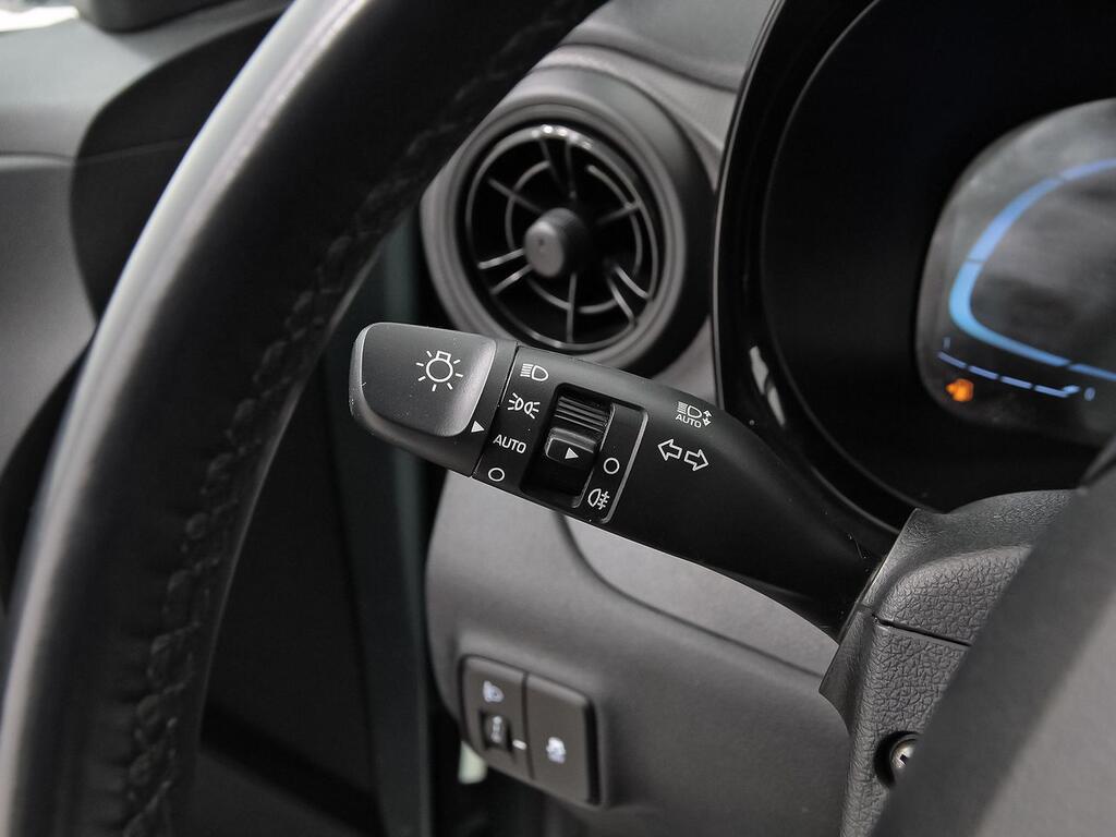 Hyundai i10 1.0 Klass 16