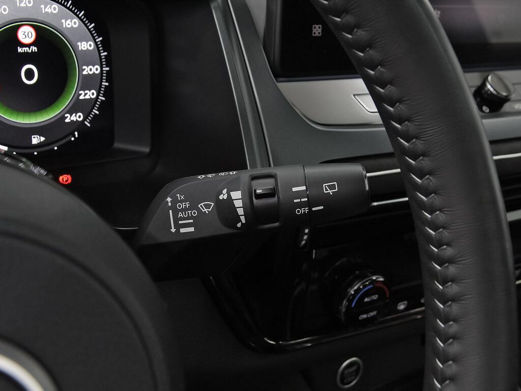 Nissan Qashqai DIG-T 103kW (140CV) mHEV 4x2 N-Design 16