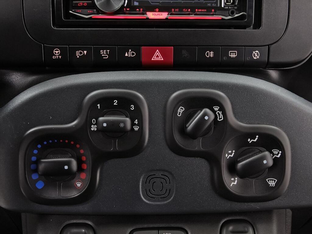 Fiat Panda Panda Hybrid 1.0 Gse 51kw (70CV) 19