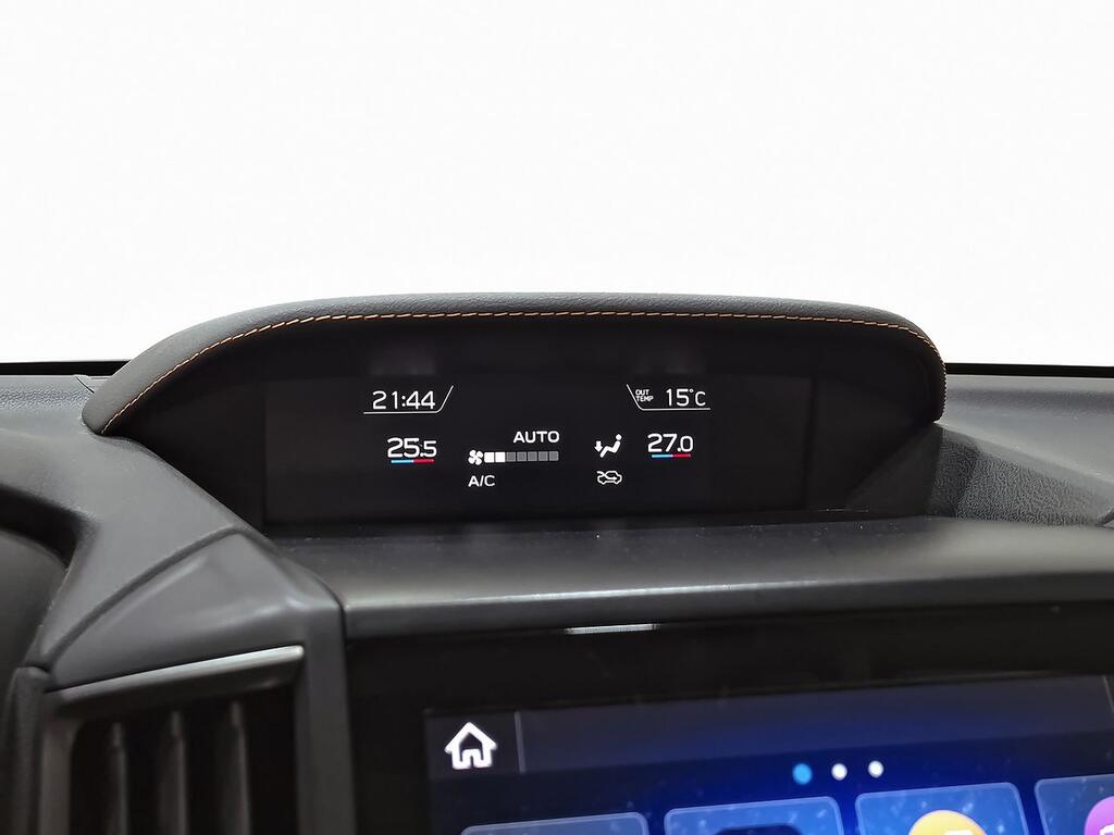 Subaru XV 2.0i Hybrid CVT Executive Plus 26