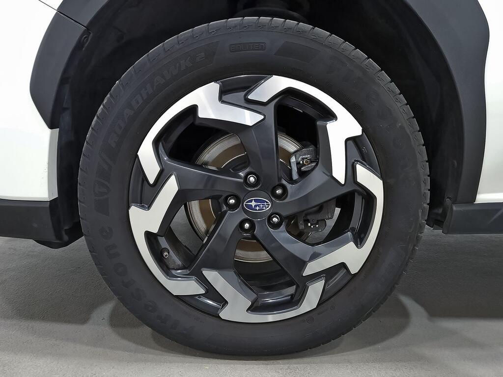 Subaru XV 2.0i Hybrid CVT Executive Plus 10