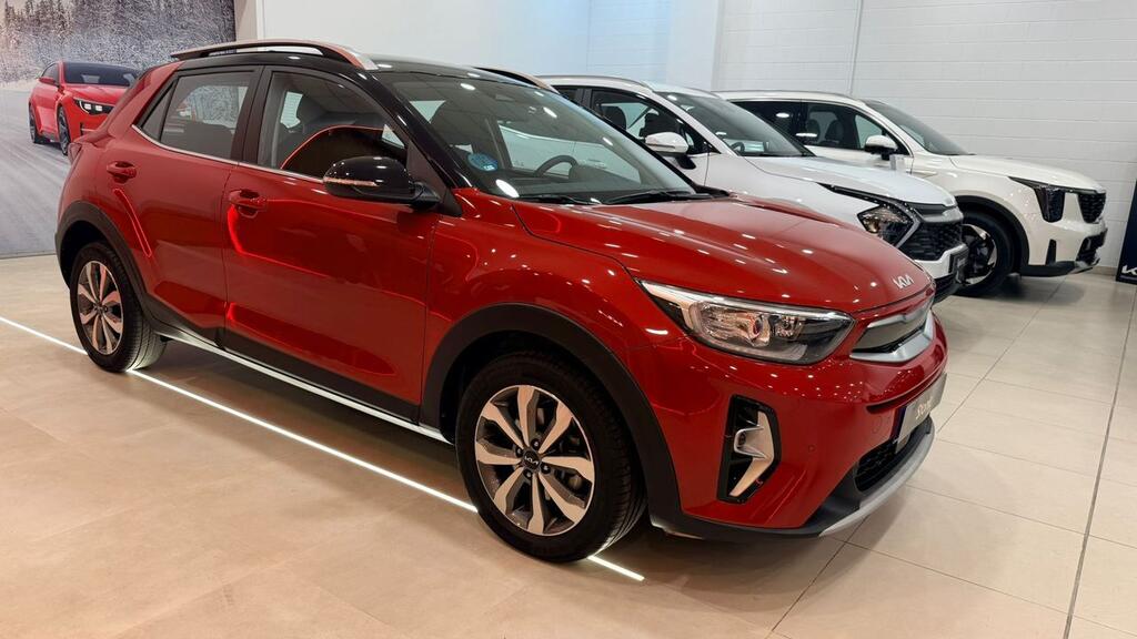 Kia Stonic 1.0 T-GDi 74kW (100CV) MHEV iMT Drive 3