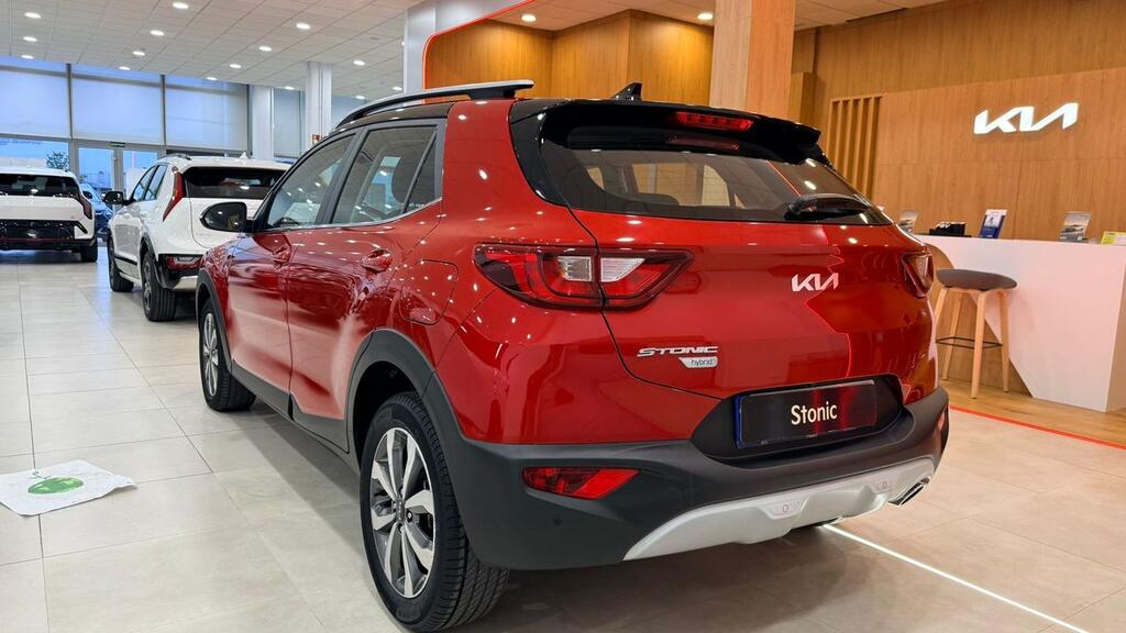 Kia Stonic 1.0 T-GDi 74kW (100CV) MHEV iMT Drive 16