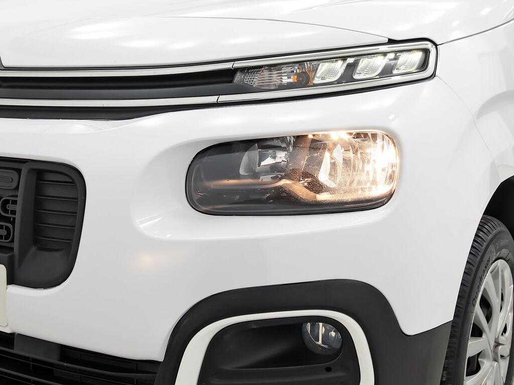 Citroën Berlingo 1.2 PURETECH 110 TALLA M FEEL BUSINESS 5P N1 31