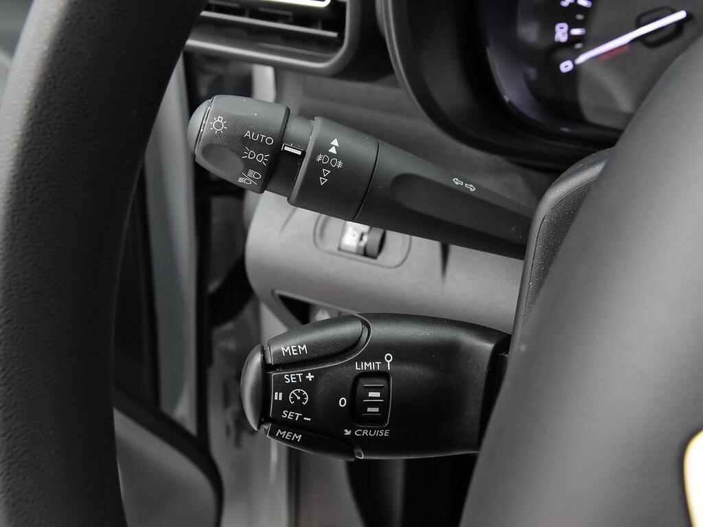 Citroën Berlingo 1.2 PURETECH 110 TALLA M FEEL BUSINESS 5P N1 16