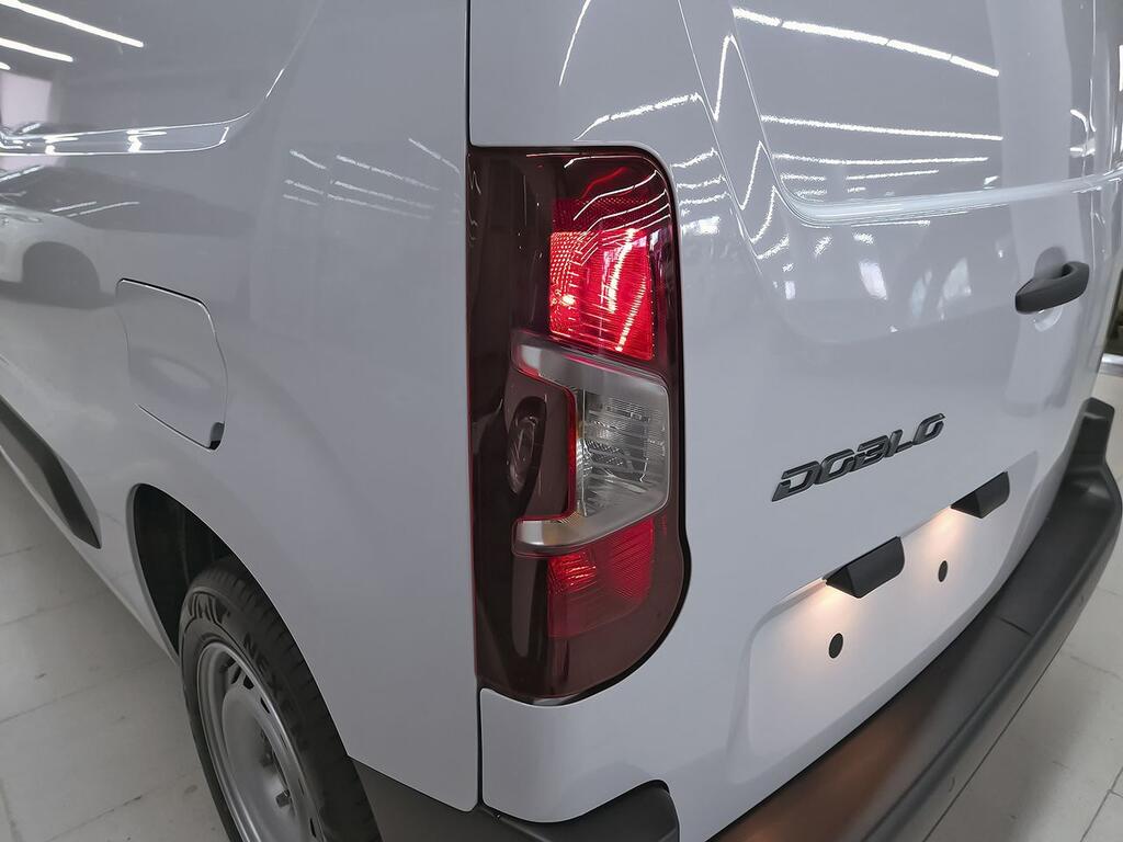 Fiat Doblò FURGON SERIE3 EASY PRO 1.5 BLUEHDI 75KW 650KG L1 100CV 3P 26
