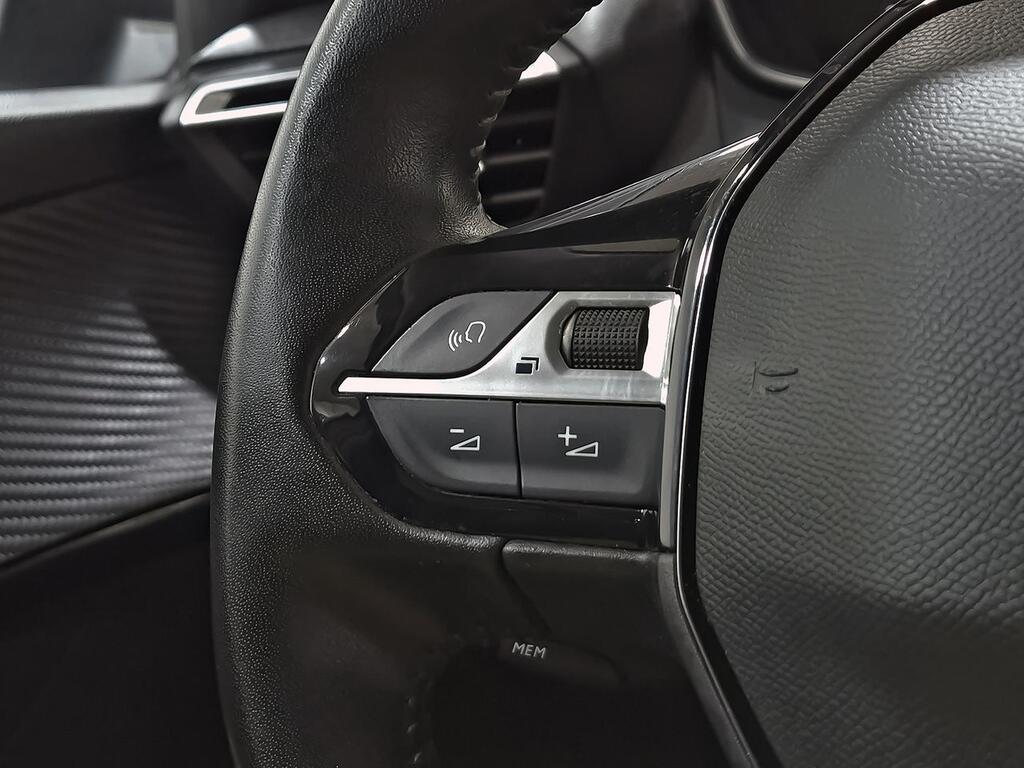 Peugeot 208 BlueHDi 73kW (100CV) Active 16