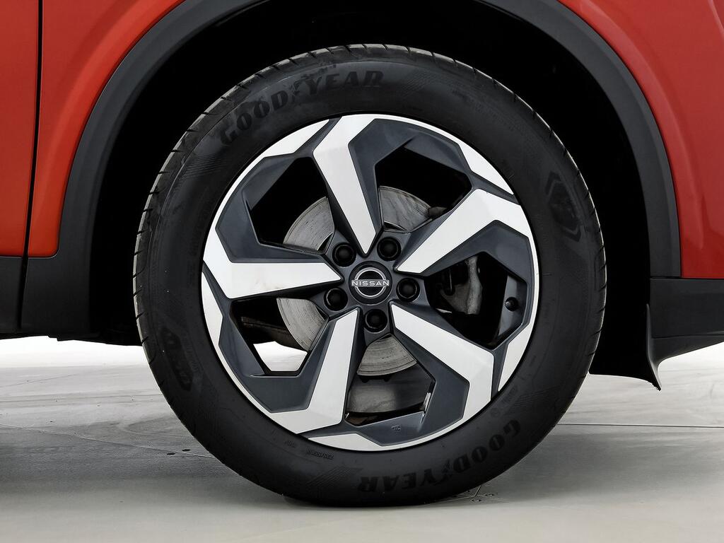 Nissan Qashqai DIG-T 116kW Xtronic N-Connecta 10