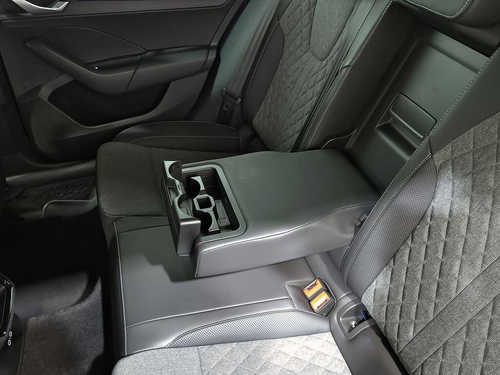 Skoda Octavia Combi 2.0 TDI 110kW(150CV) DSG Sportline 29