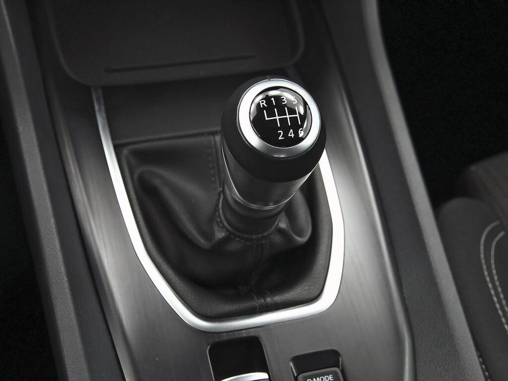 Nissan Qashqai DIG-T 103kW (140CV) mHEV 4x2 Acenta 29