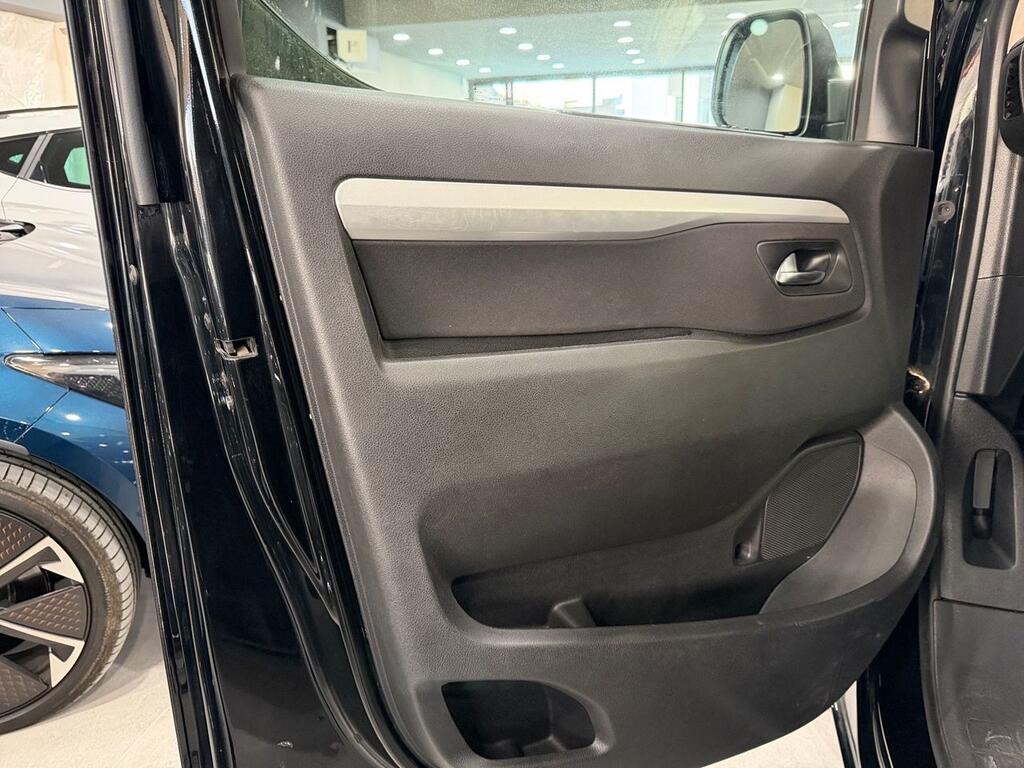 Citroën Spacetourer Talla M BlueHDi 88KW (120CV) Business 9