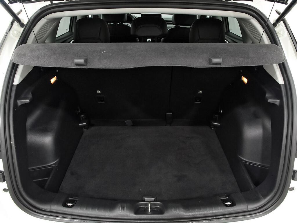 Jeep Compass 1.3 Gse T4 96kW (130CV) Limited MT FWD 10