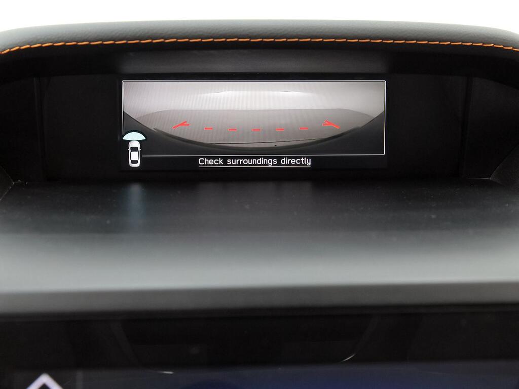 Subaru XV 2.0i Hybrid CVT Executive Plus 27