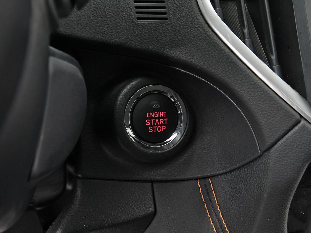 Subaru XV 2.0i Hybrid CVT Executive Plus 22