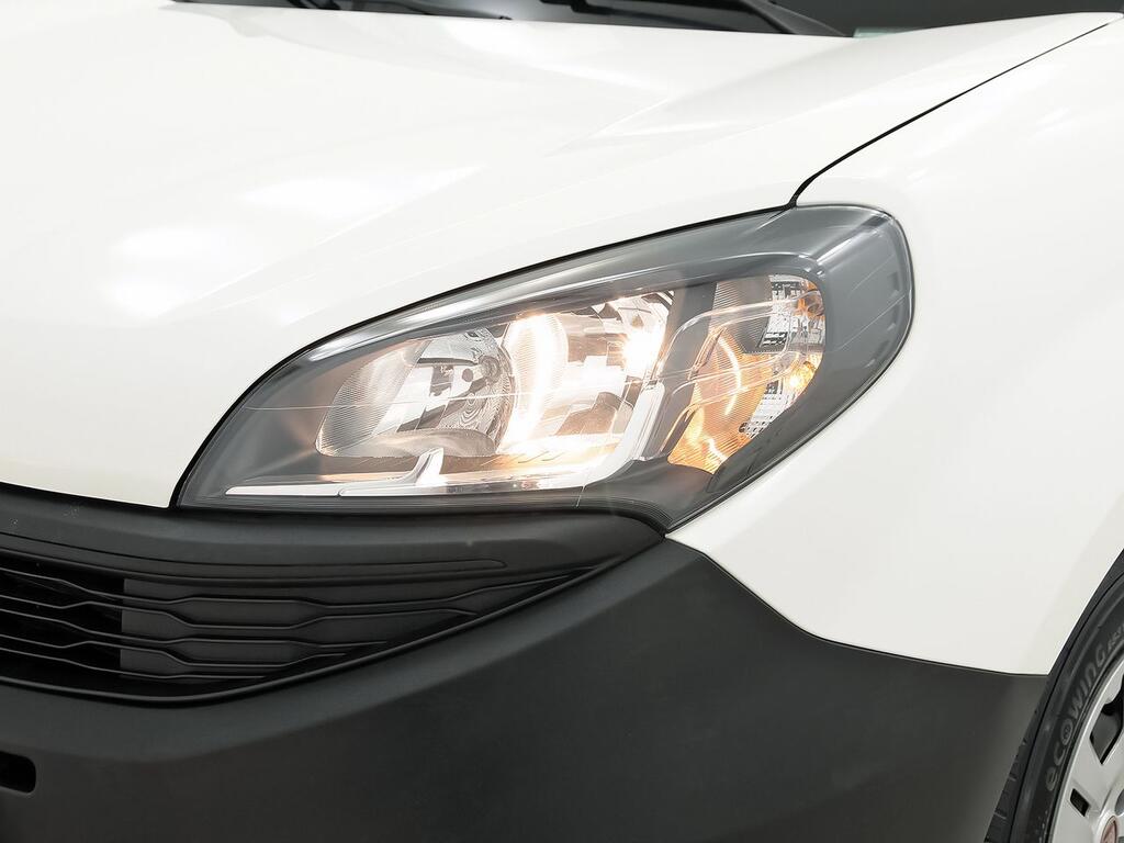 Fiat Doblò 1.6 MJET 105 EU6D F L1H1 SX 4P 26