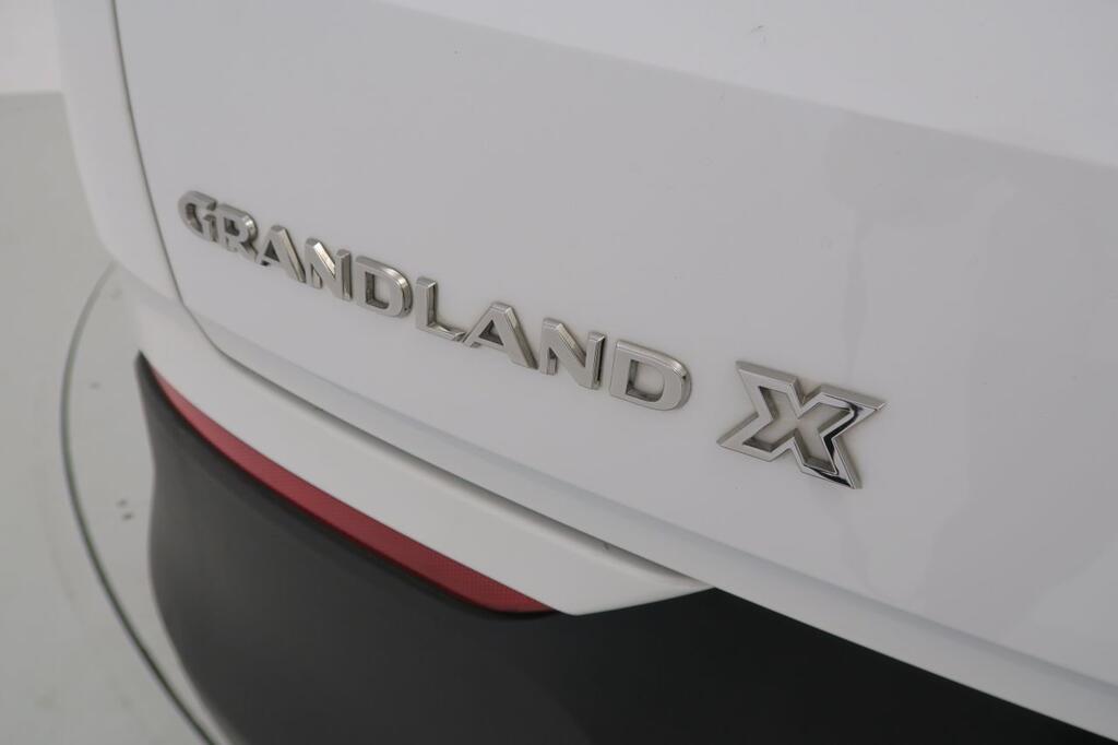 Opel Grandland X 1.2 Turbo Design Line 20