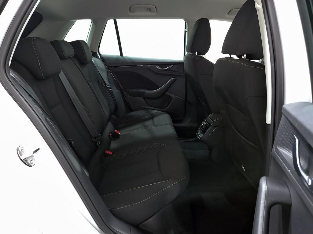 Skoda Kamiq 1.5 TSI 110kW (150CV) AMBITION 8