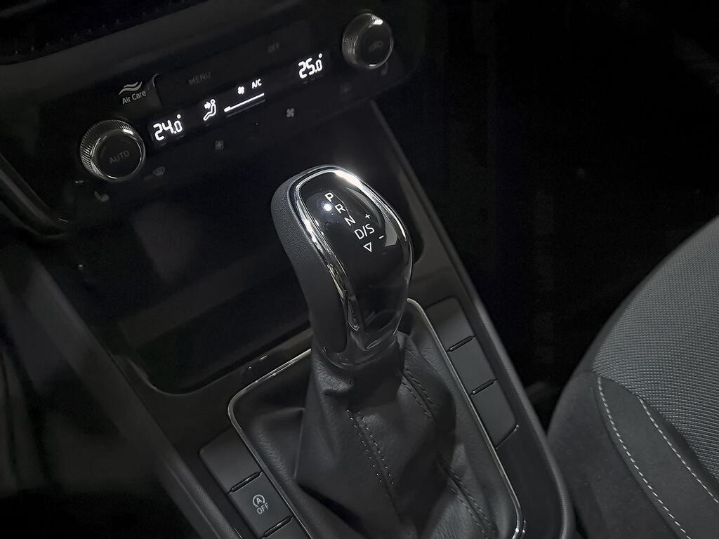 Skoda Fabia 1.0 TSI 85KW (115CV) DSG Selection 27