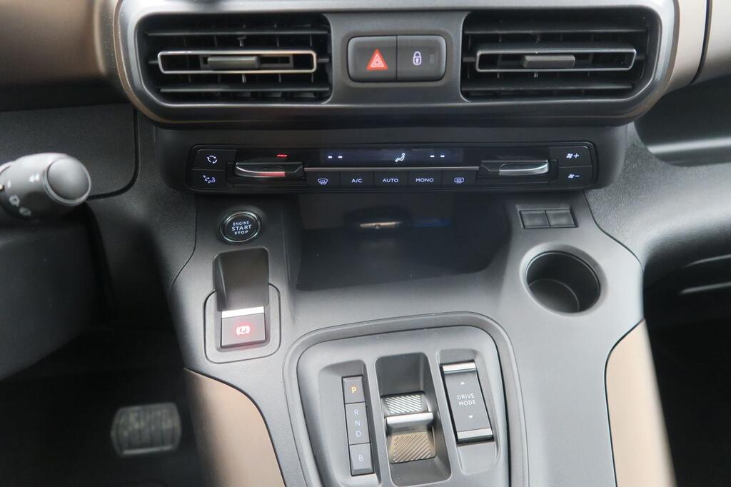 Peugeot Rifter e-Rifter GT Standard 100kW 8